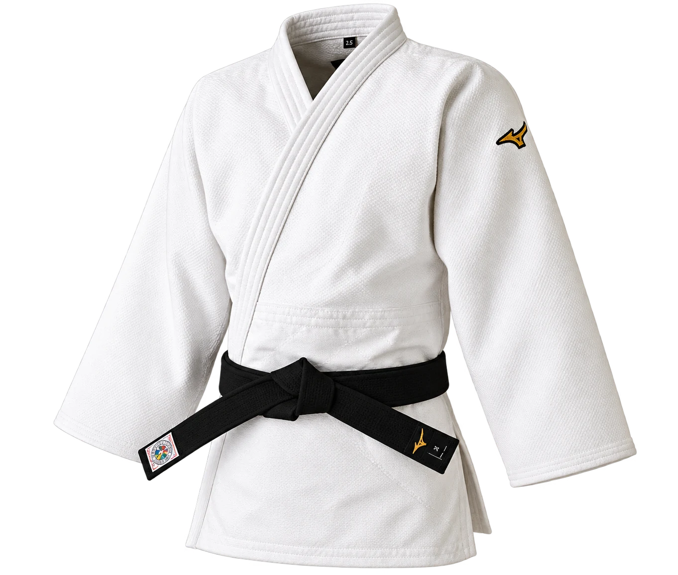 Mizuno Hayato – bílé kimono s černým páskem